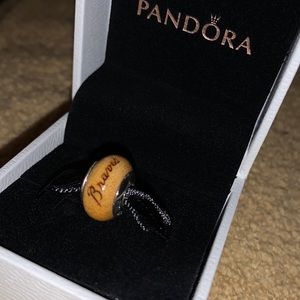 Braves World Series..2021🥳🥳Auth Pandora..Rare Find❣️